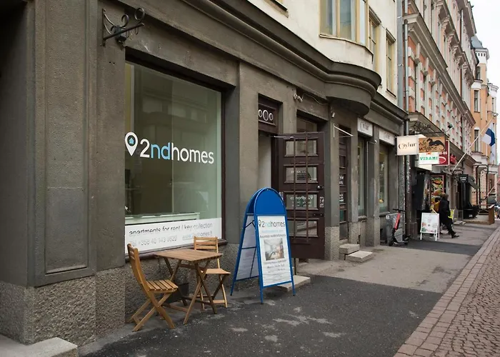 2Ndhomes Charming 1Br Apartment With Sauna In Loennrotinkatu