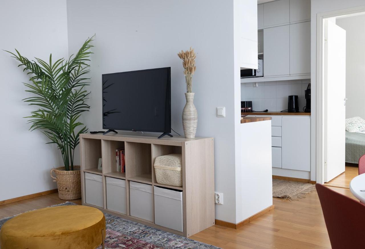 2ndhomes Charming 1br With Sauna In Loennrotinkatu * Helsinki
