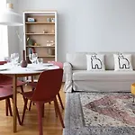 2Ndhomes Charming 1Br Apartment With Sauna In Loennrotinkatu